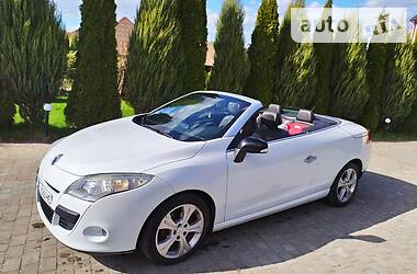 Кабріолет Renault Megane 2011 в 