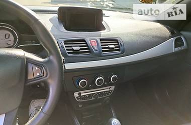 Кабріолет Renault Megane 2011 в 