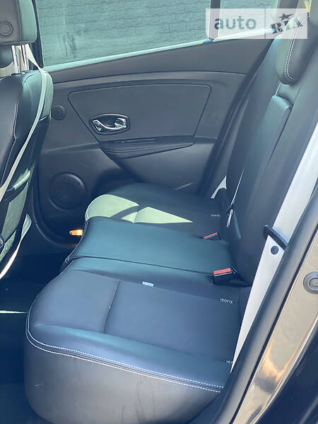 Універсал Renault Megane 2012 в Рівному фото 28 Універсал Renault Megane 2012 в Рівному