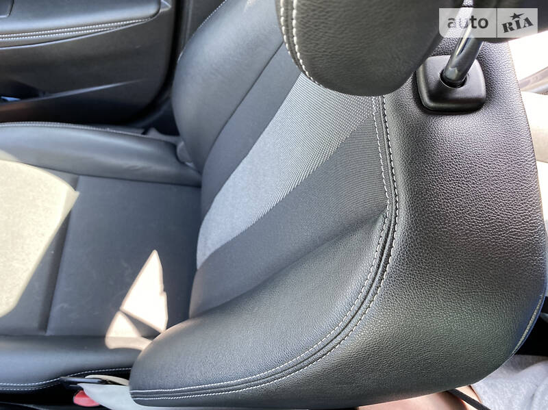 Універсал Renault Megane 2012 в Рівному фото 35 Універсал Renault Megane 2012 в Рівному