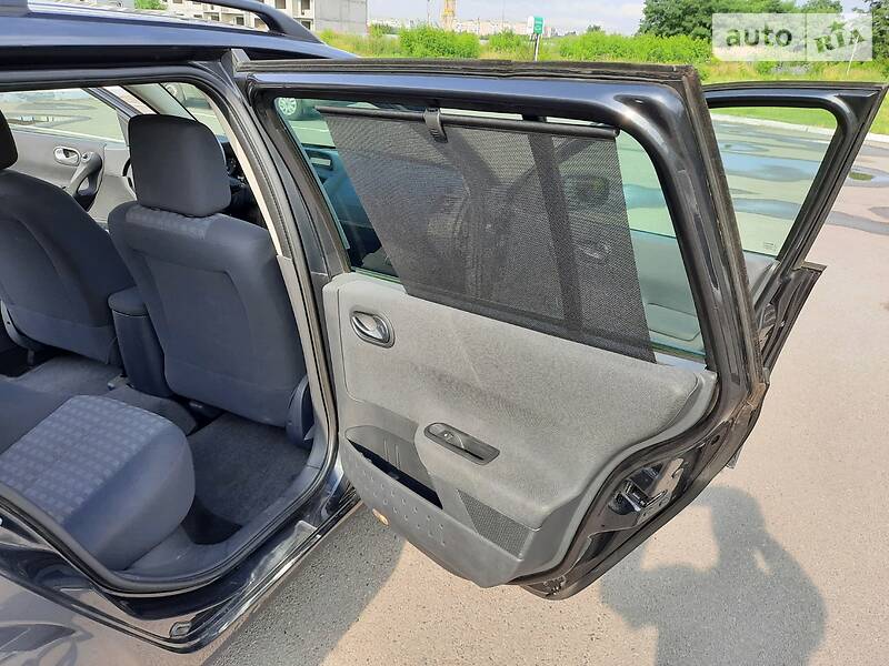 Універсал Renault Megane 2007 в Полтаві фото 44 Універсал Renault Megane 2007 в Полтаві