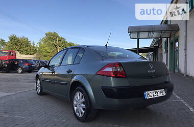 Седан Renault Megane 2005 в 