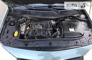 Седан Renault Megane 2005 в 