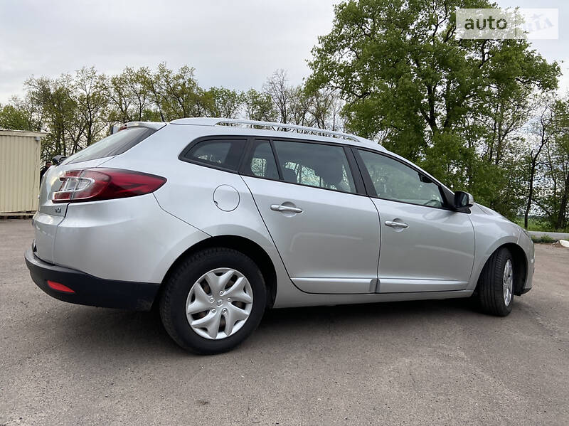 Універсал Renault Megane 2015 в Конотопі