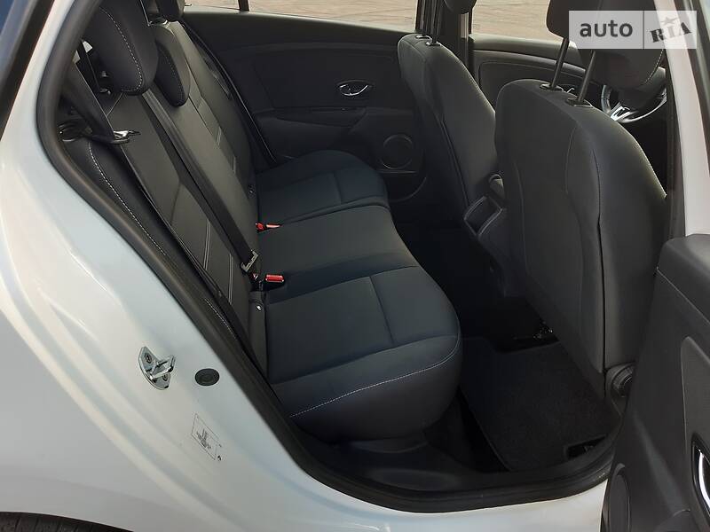 Універсал Renault Megane 2014 в Житомирі фото 33 Універсал Renault Megane 2014 в Житомирі