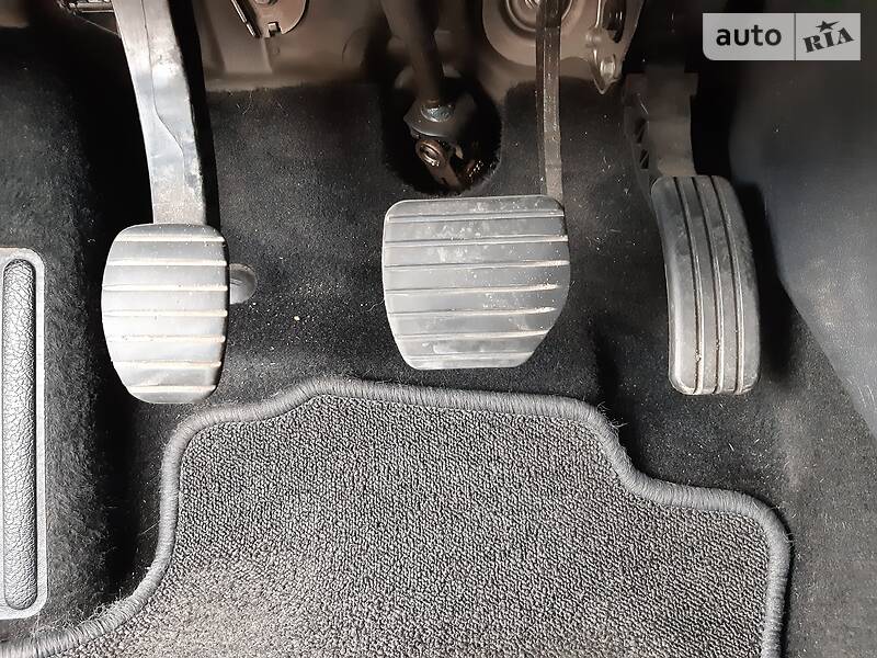 Універсал Renault Megane 2014 в Житомирі фото 44 Універсал Renault Megane 2014 в Житомирі