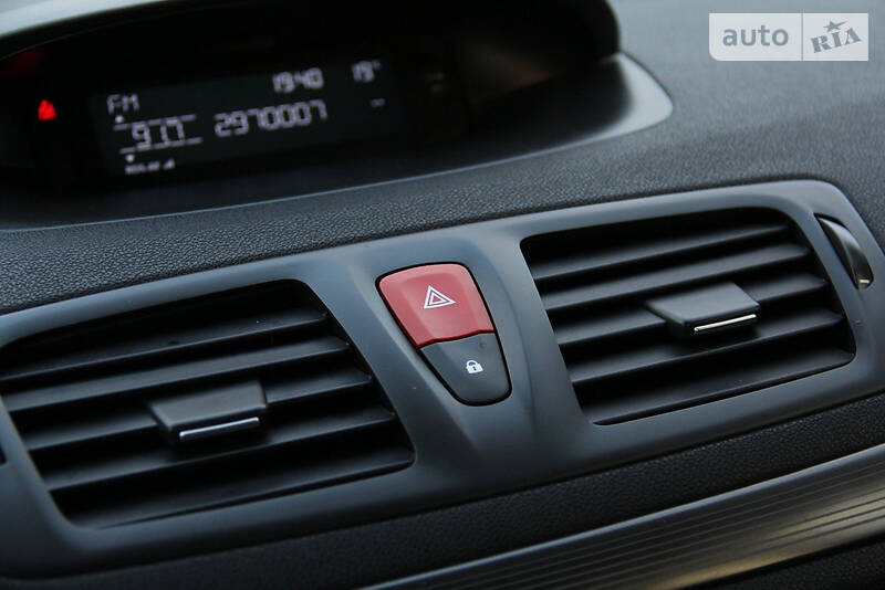 Універсал Renault Megane 2009 в Дрогобичі фото 83 Універсал Renault Megane 2009 в Дрогобичі