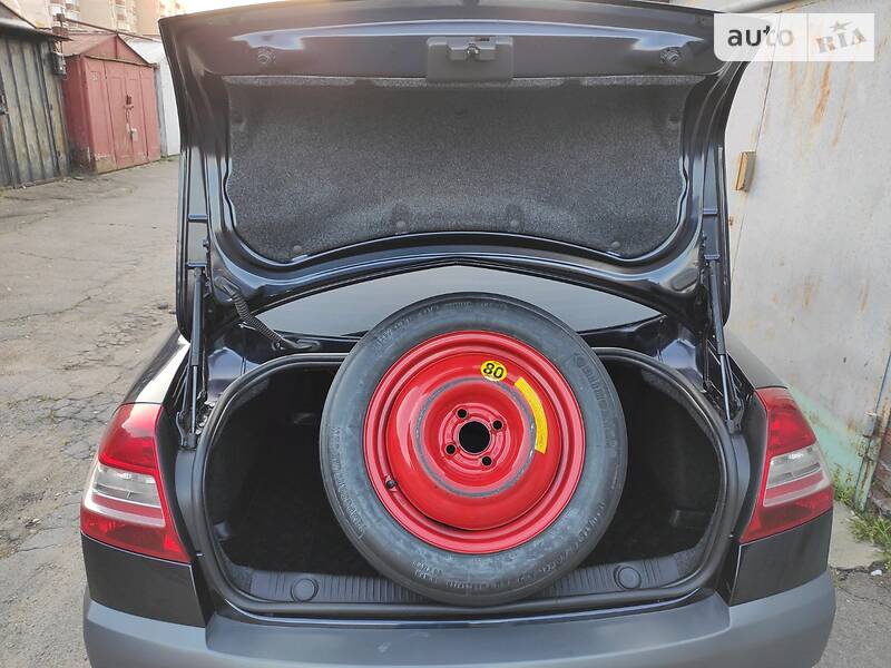 Седан Renault Megane 2007 в Києві