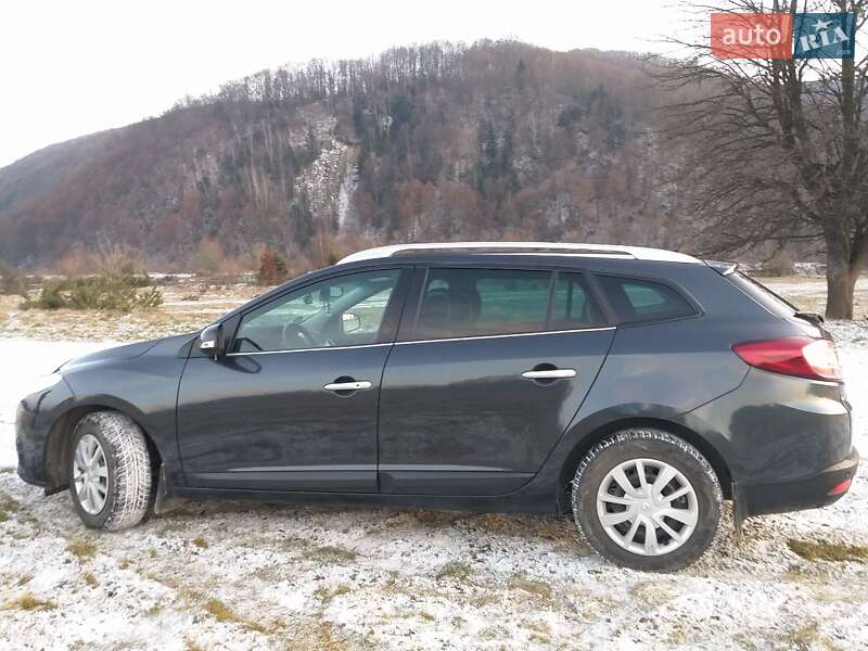 Универсал Renault Megane 2011 в Ивано-Франковске фото 24 Универсал Renault Megane 2011 в Ивано-Франковске
