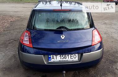 Хэтчбек Renault Megane 2003 в Снятине