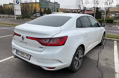 Седан Renault Megane 2017 в Ровно