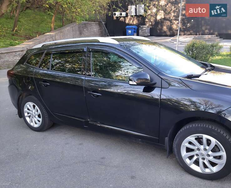 Универсал Renault Megane 2012 в Киеве