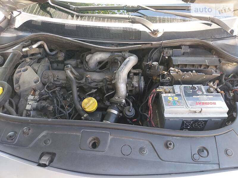 Хэтчбек Renault Megane 2004 в Коростене