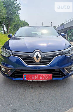 Хэтчбек Renault Megane 2017 в Киеве