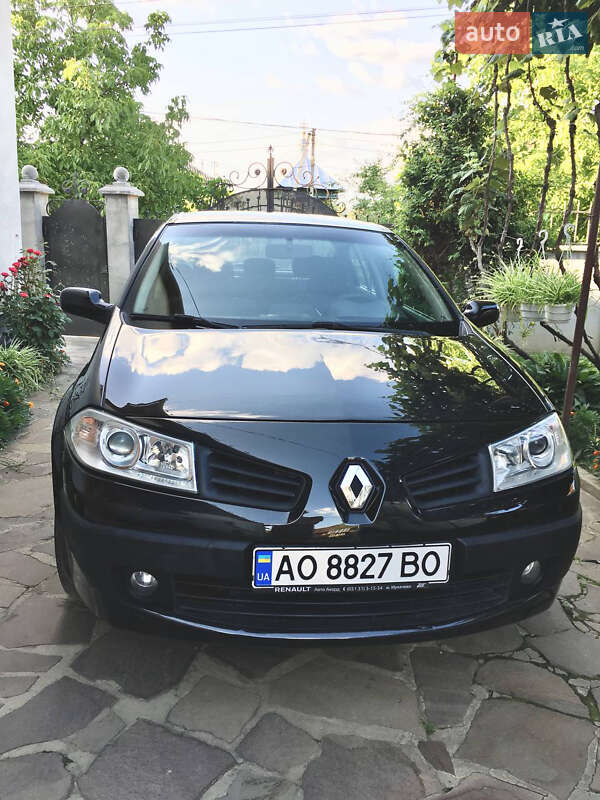 Седан Renault Megane 2007 в Мукачево