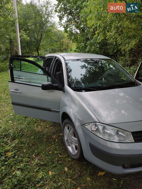 Хэтчбек Renault Megane 2003 в Теофиполе фото 9 Хэтчбек Renault Megane 2003 в Теофиполе