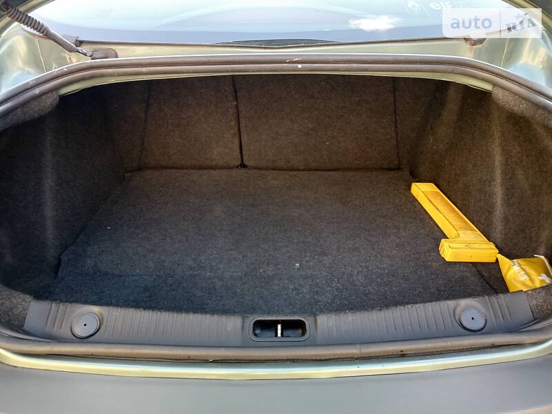 Седан Renault Megane 2004 в Чернигове