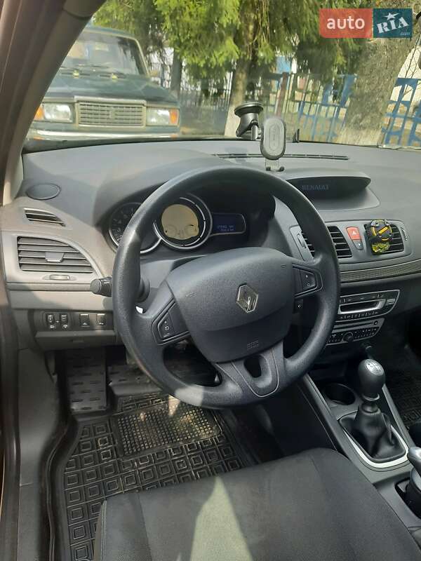 Універсал Renault Megane 2010 в Кобеляках фото 4 Універсал Renault Megane 2010 в Кобеляках