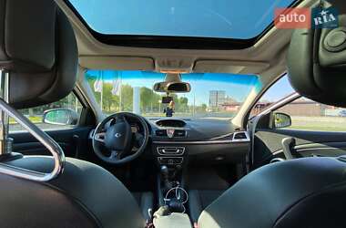 Универсал Renault Megane 2010 в 