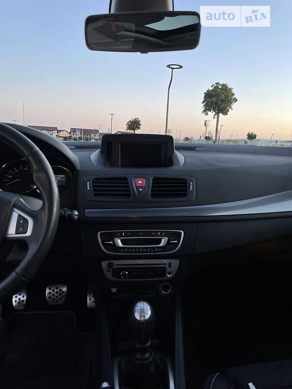 Купе Renault Megane 2011 в Шостці