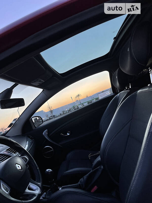 Купе Renault Megane 2011 в Шостці