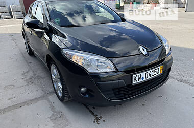 Хэтчбек Renault Megane 2011 в Первомайске