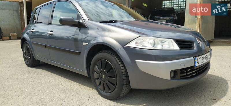 Хэтчбек Renault Megane 2007 в Ивано-Франковске фото 2 Хэтчбек Renault Megane 2007 в Ивано-Франковске