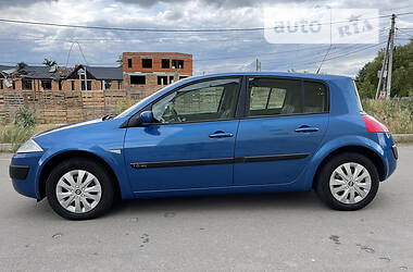 Хэтчбек Renault Megane 2005 в Киеве