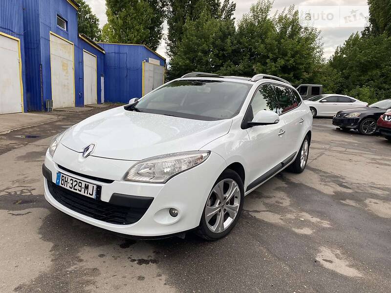 Универсал Renault Megane 2011 в Кропивницком