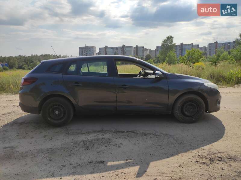 Универсал Renault Megane 2011 в Чернигове