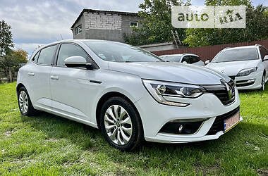 Хетчбек Renault Megane 2016 в Умані