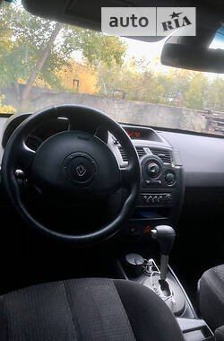 Универсал Renault Megane 2005 в 