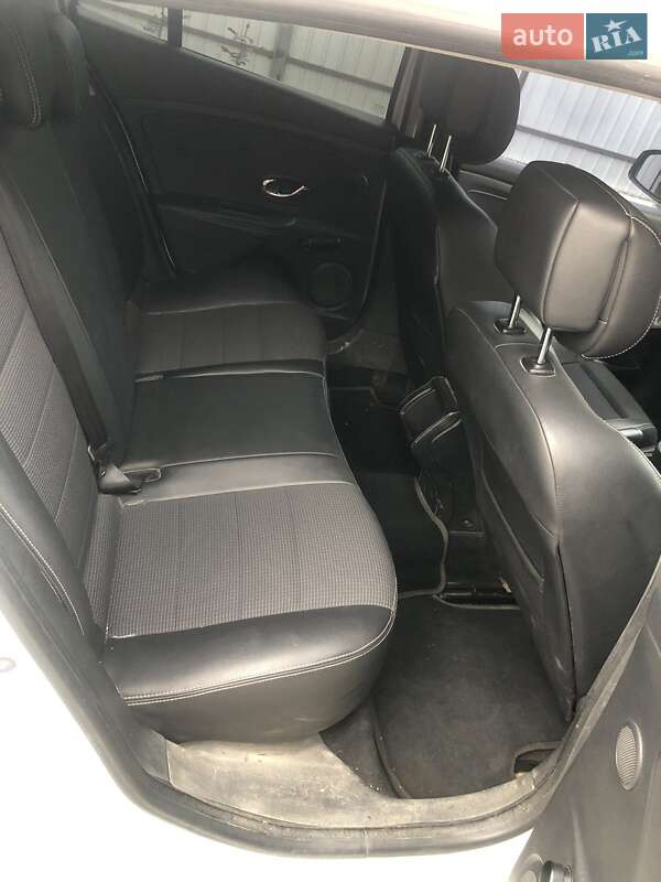 Хэтчбек Renault Megane 2010 в Черновцах