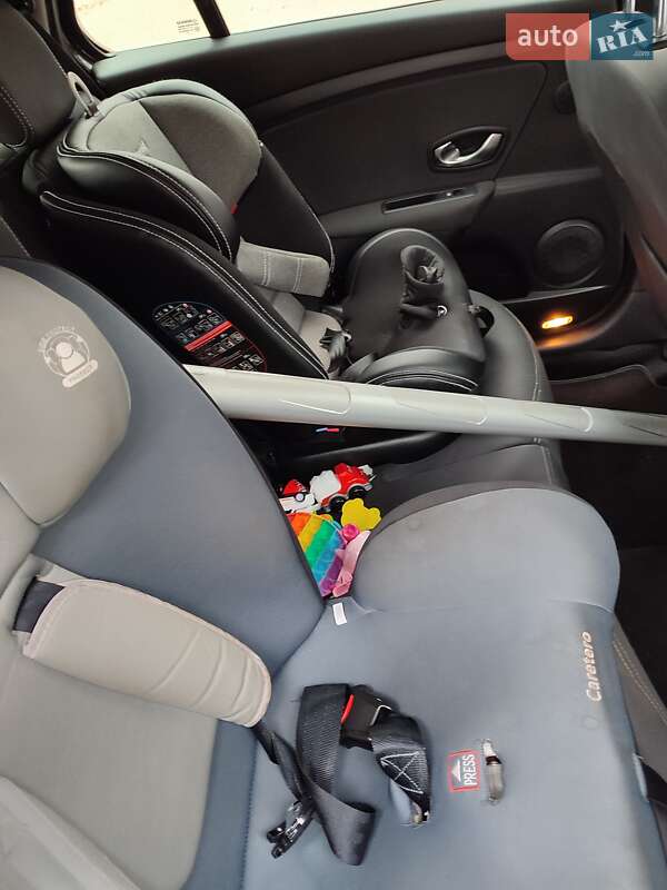 Универсал Renault Megane 2010 в Умани фото 145 Универсал Renault Megane 2010 в Умани