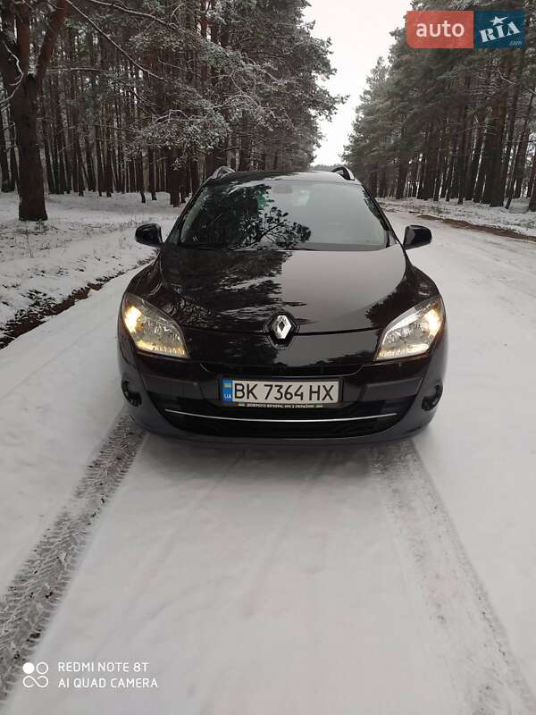 Универсал Renault Megane 2011 в Сарнах
