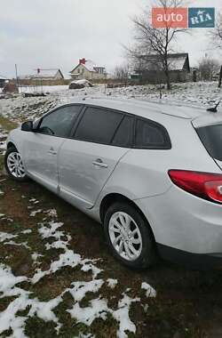 Хэтчбек Renault Megane 2013 в 