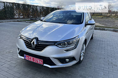 Хетчбек Renault Megane 2016 в Луцьку