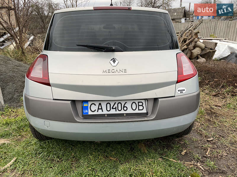 Хэтчбек Renault Megane 2003 в Городище