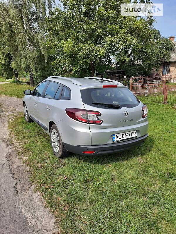 Универсал Renault Megane 2011 в Луцке
