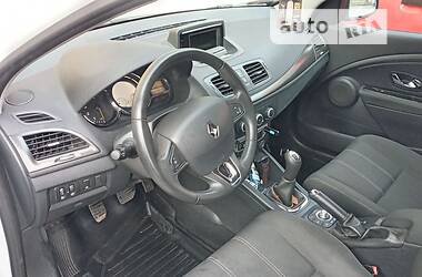 Хетчбек Renault Megane 2013 в 