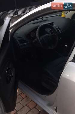 Универсал Renault Megane 2011 в 