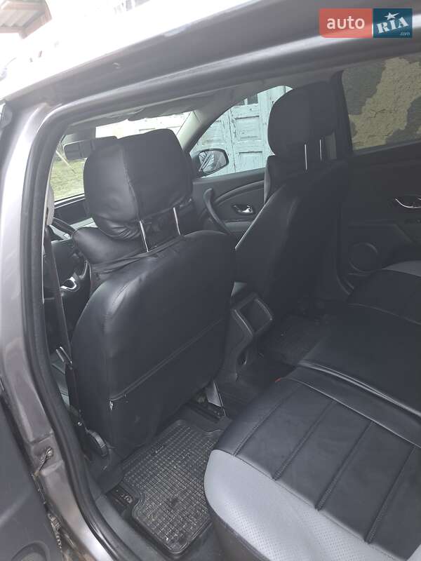 Универсал Renault Megane 2013 в Снигиревке фото 10 Универсал Renault Megane 2013 в Снигиревке