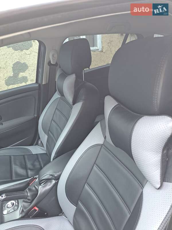 Универсал Renault Megane 2013 в Снигиревке фото 21 Универсал Renault Megane 2013 в Снигиревке