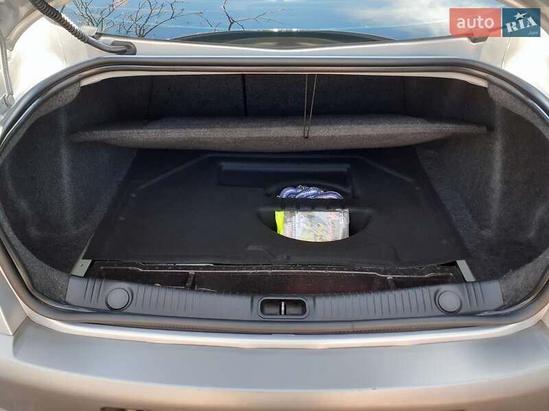 Седан Renault Megane 2004 в Ахтырке