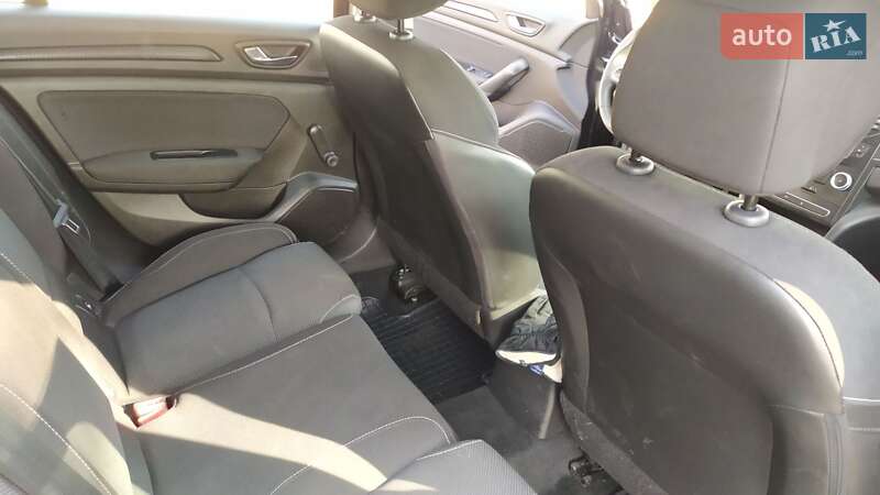 Универсал Renault Megane 2019 в Каменском фото 30 Универсал Renault Megane 2019 в Каменском