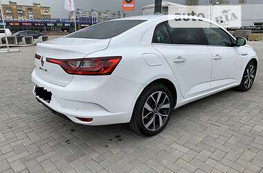 Седан Renault Megane 2021 в 