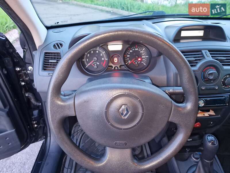 Седан Renault Megane 2008 в Кривом Роге