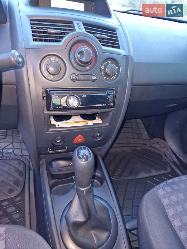 Седан Renault Megane 2008 в Кривом Роге