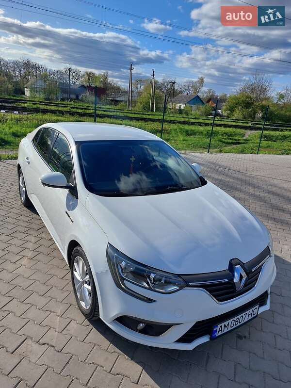 Седан Renault Megane 2017 в Звягелі