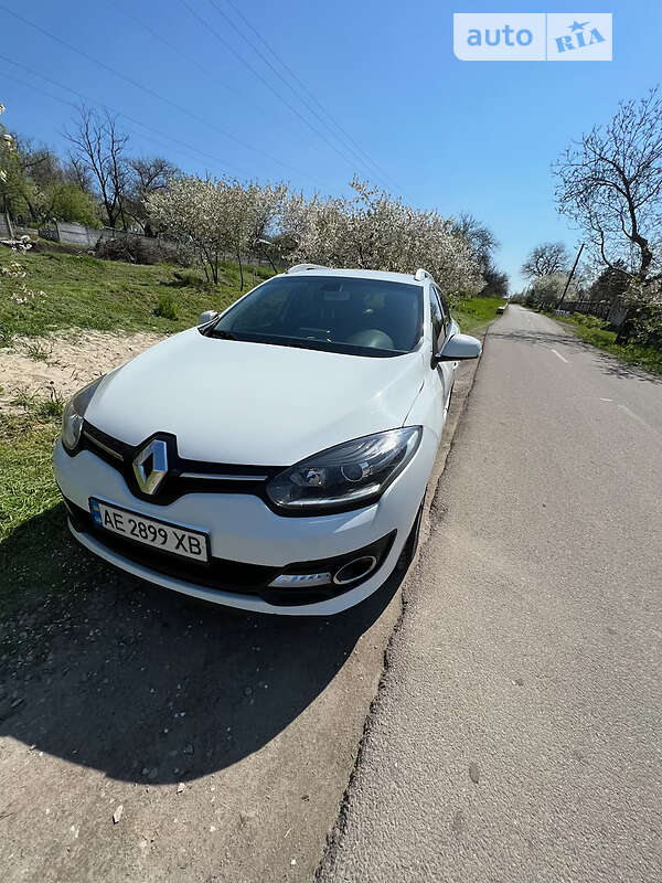 Универсал Renault Megane 2015 в Подгородном